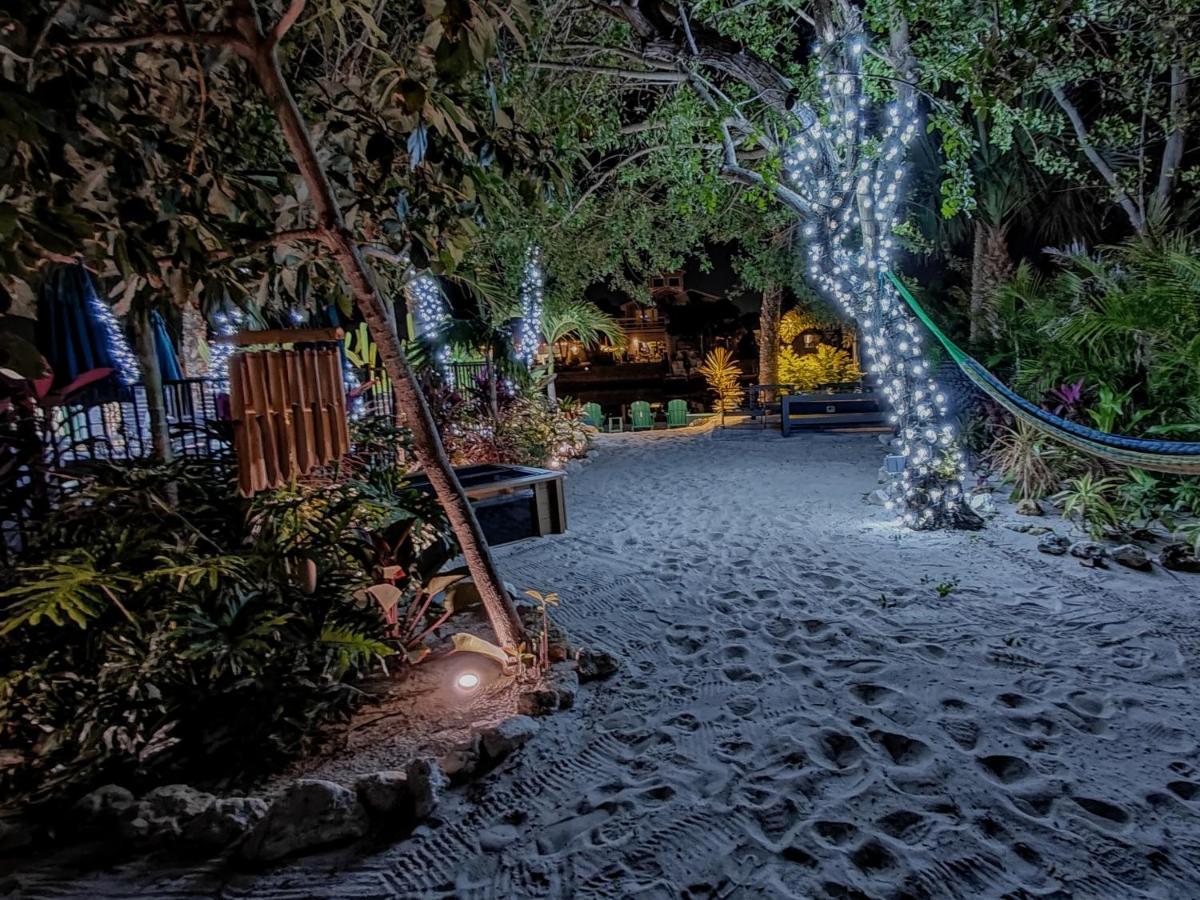 Tahitian Beach Resort Treasure Island Kültér fotó